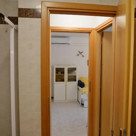 Holiday home Cardellino, Piccolo E Accogliente Dietro La